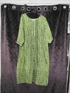 Mehandi Green Bandhani Kurti On Sale!