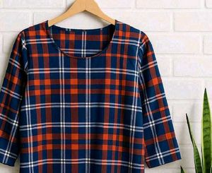 Plaid 3/4 Sleeve Top