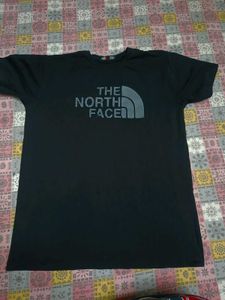 Northface Branded Tshirt