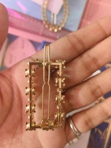 Pearl Hair Clips