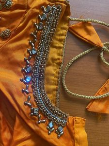 💕💥Embroidered Orange Blouse💥💕