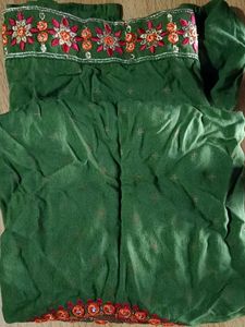 Green Colour Women&#39;s Kurtha