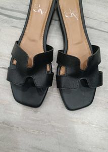Women Slippers 🥿
