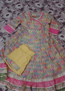 Very Beautiful Gown Dupptta And Pent