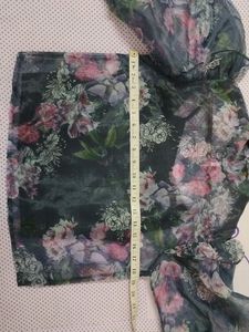 Floral Print Puff Sleeve Top