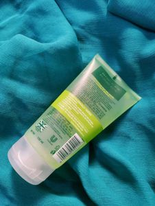Simple facewash