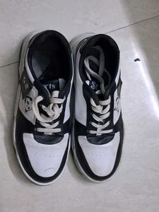 Stylish Black & White Sports Shoes