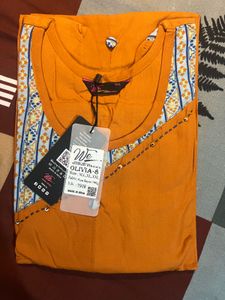 Elegant Women&#39;s Kurta
