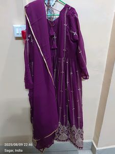 Women Embroidered Gown With Dupatta XXL