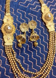 Beautiful Necklace With Earrings