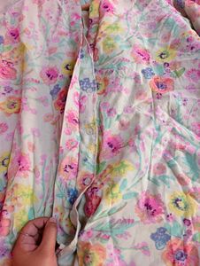 Set Of 2 Semiformal Shirts (Women)