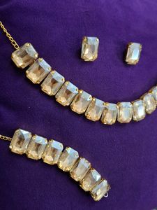 Stone-Studded Choker Set With Bracelet