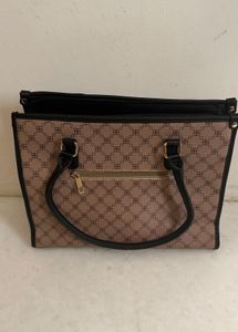 Leather bag