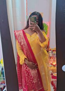 Yellow Kurta With Zari Plazo And Banarasi Dupptta