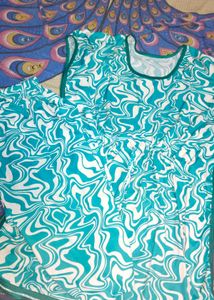 Blue & White Swirl night Suit