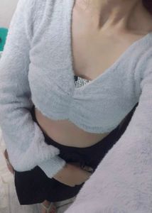 Trendy Woolen Top For Girls