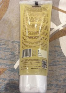 Sanfe Kesar Instant Glow Exfoliating Gel