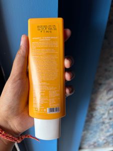 Vitamin C dot and key sunscreen