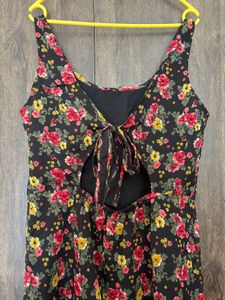 Styled Back Multicolour Sleeveless Frock