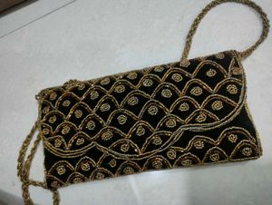 Embroidery Clutch 👜