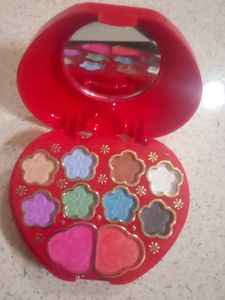 Compact Powder