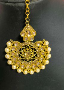 Elegant Gold Plated Jewellery Set