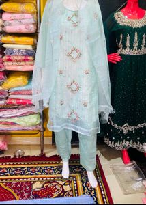 Pakistan Suit 😍😍 Restock