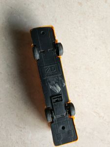 Small Extensively Used Bus Toy 2 Pieces