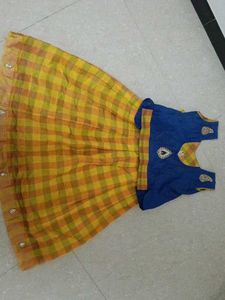Cute Pattu Pavadai
