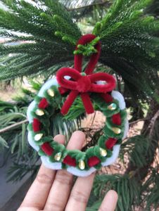 christmas Wreath for just 100onlyyy