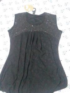 Women Black Partywear Top