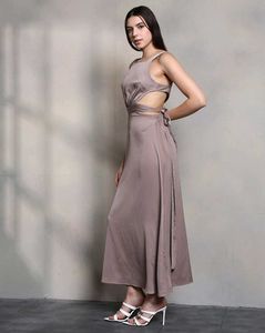 Elegant Cutout Midi Dress brand new