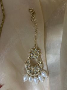 Kundan And Beads Set