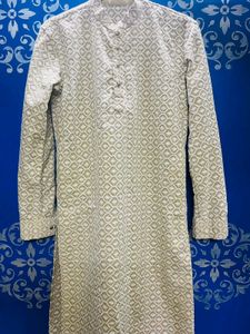 Embroidered Beige Kurta In Good Condition 😍😍😍