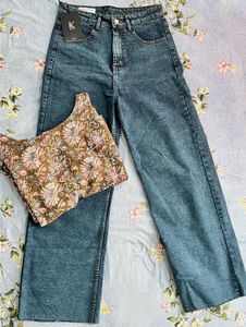 Women Kurta &amp; jeans Combo