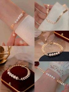 Gold Leaf &amp; Pearl Bracelet
