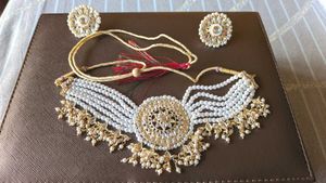 New Choker With Earring Set.