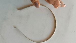 Hair Band Silver With Stones (For 3 Bands 60rs)