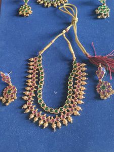 Kempu And Green New Necklace