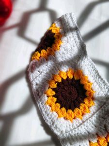 Crochet Sunflower Shoulder Bag