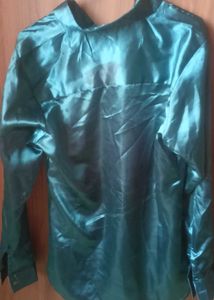Emerald Green Satin Blouse. Size -XS