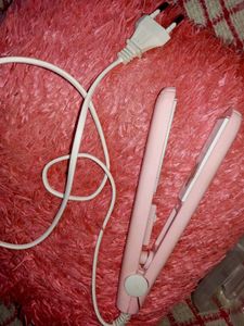 Hair Straightener With Combo Offer Also Available