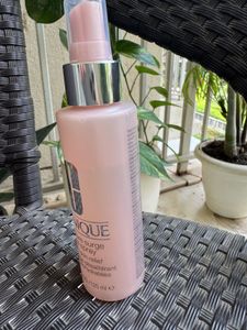 Clinique Surge Face Spray
