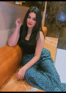 Wide leg trousers