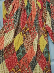 Printed High neck Top