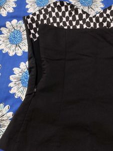 Black Tube Top For Girls !