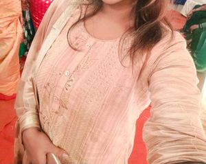 A Nude Duppatta With Pant Set