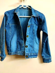 women&#39;s denim jacket