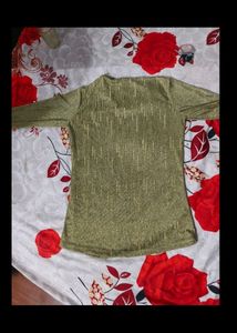 Designer Tie Top