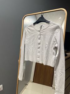 Medium H&amp;M Cropped Cardigan - White